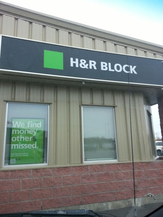 H&R Block exterior
