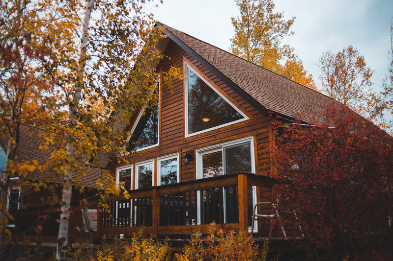 Riverfront Chalets And Rafting Fall